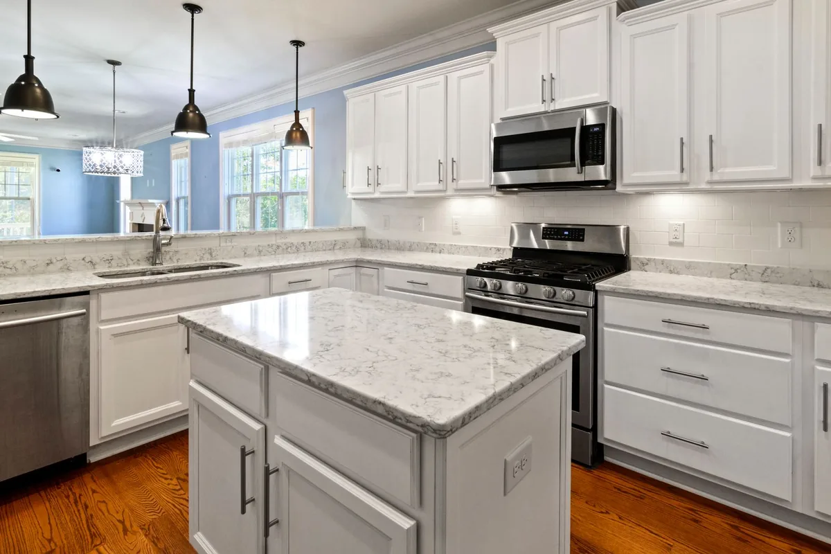 Filth & Squalor Cleanup in Beechwood, MI